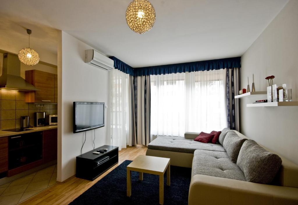 Corvin Lux Aparthotel Budapest Ngoại thất bức ảnh